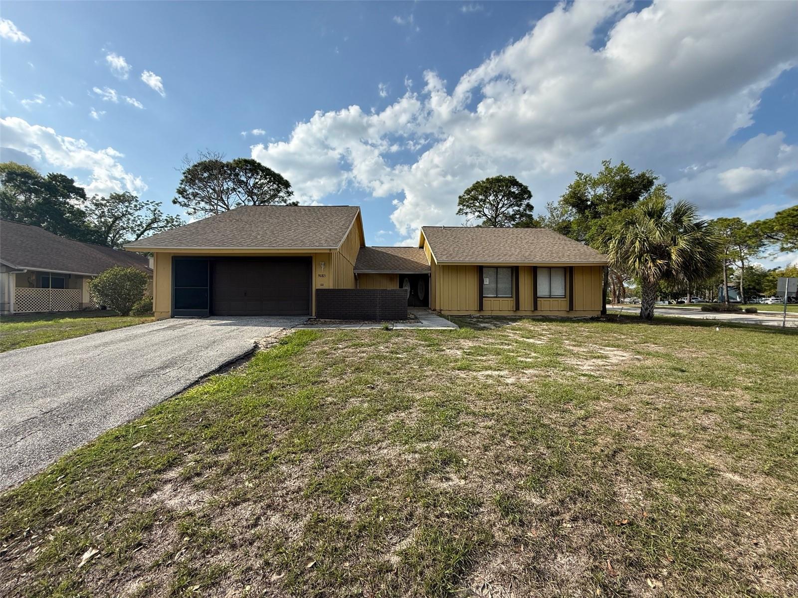 9085 HEATHER BLVD - Photo 1