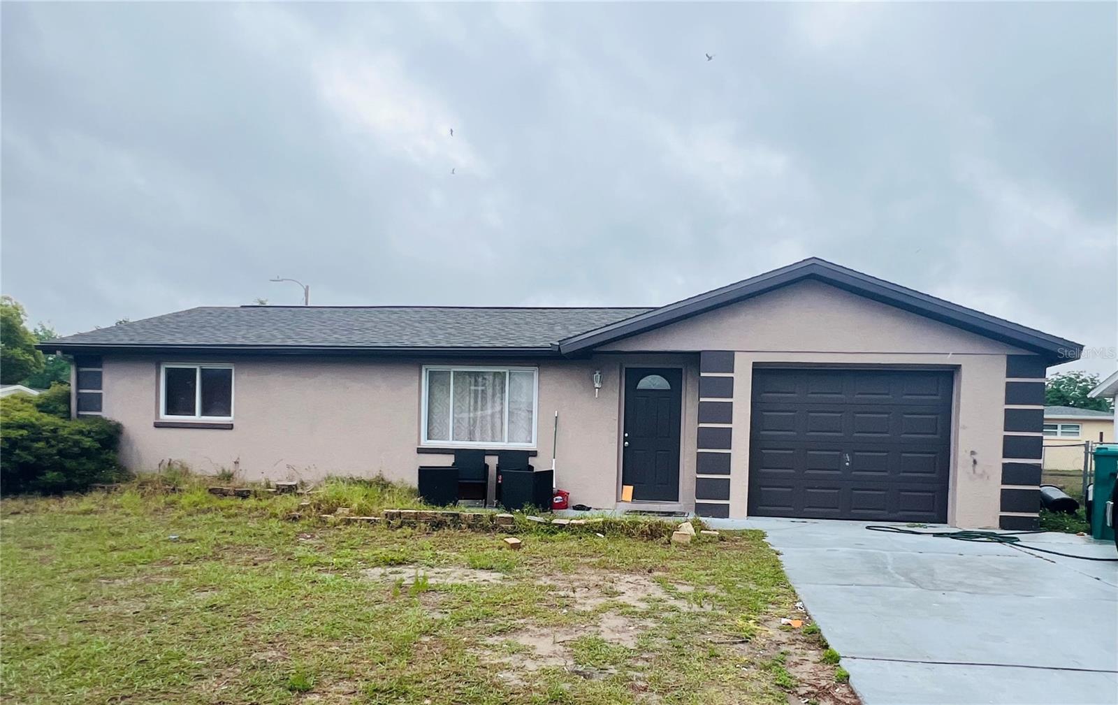5543 MOOG RD - Photo 1