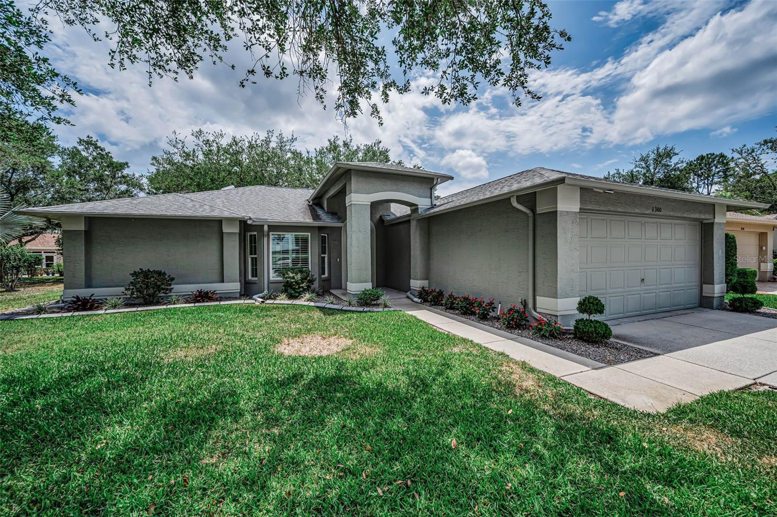 1300 FALLOWFIELD DR - Photo 1