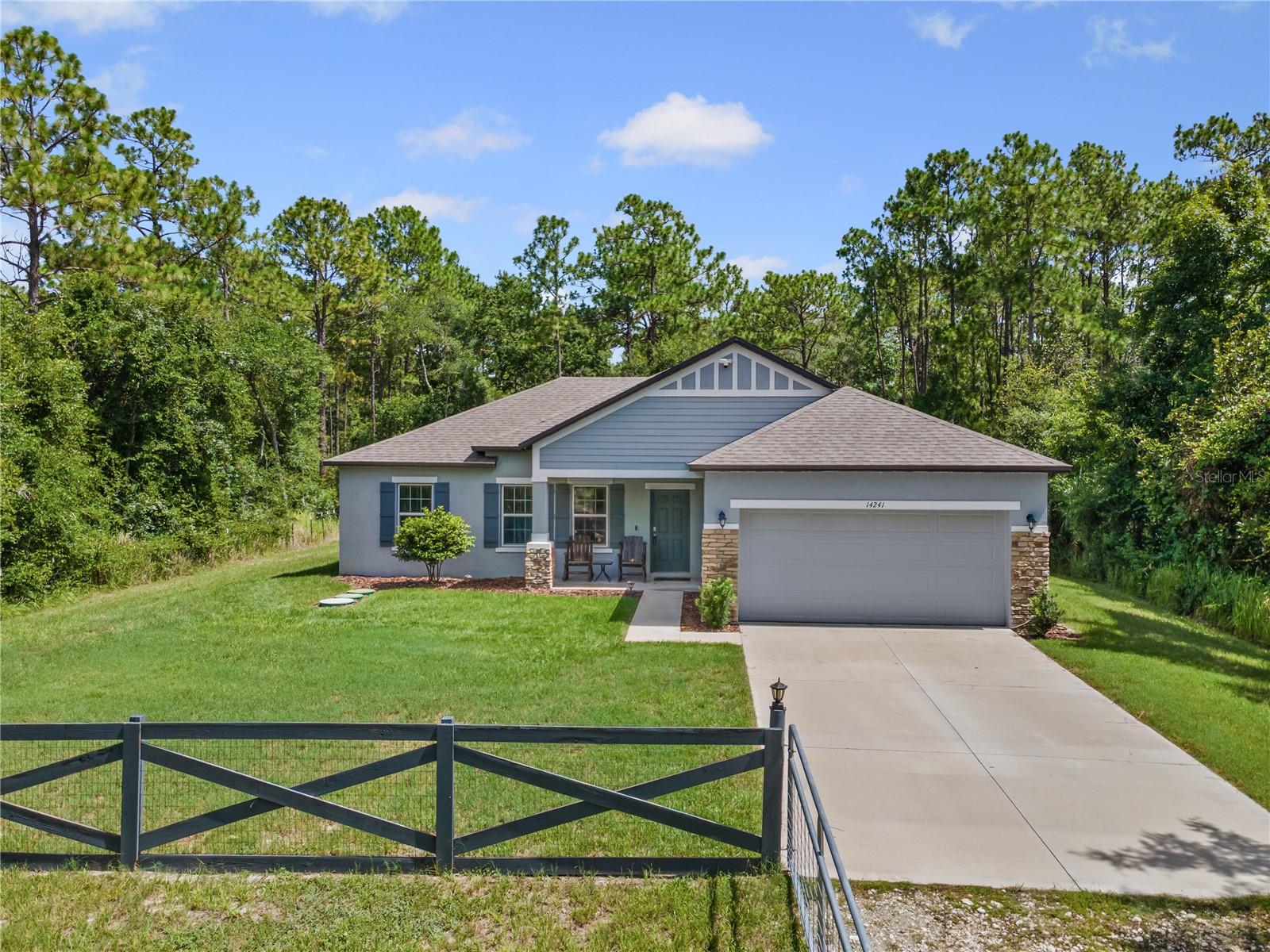 14241 RAVINE AVE - Photo 1