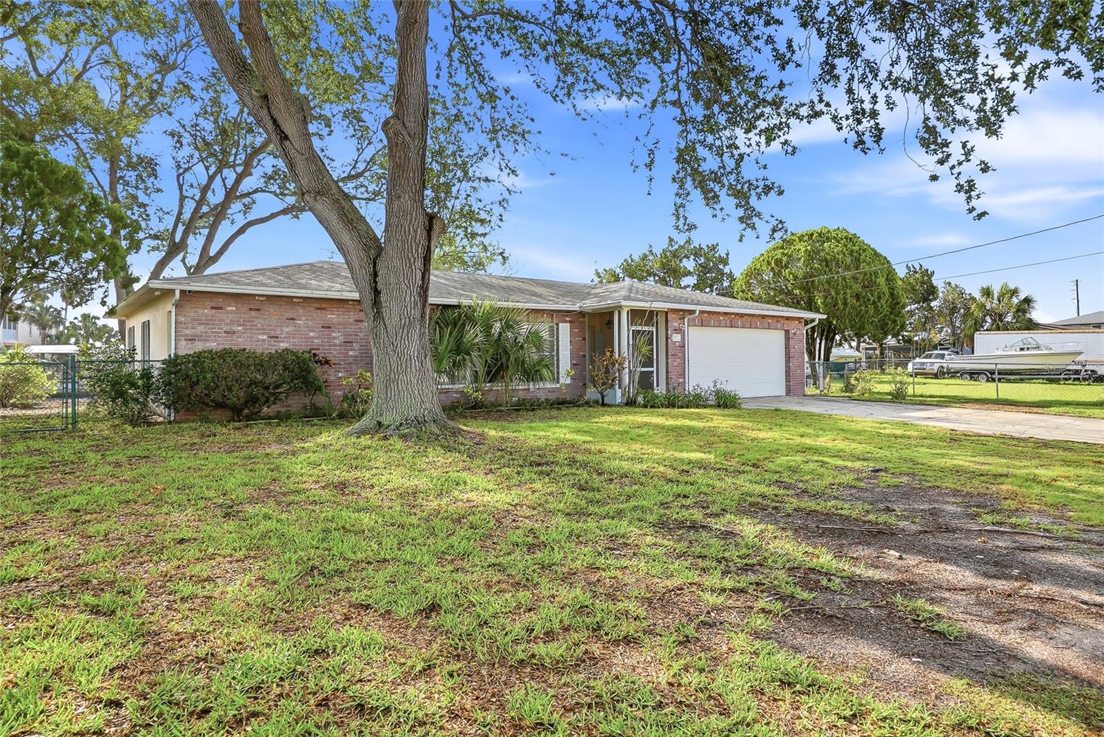 3332 GULF WINDS CIR - Photo 1
