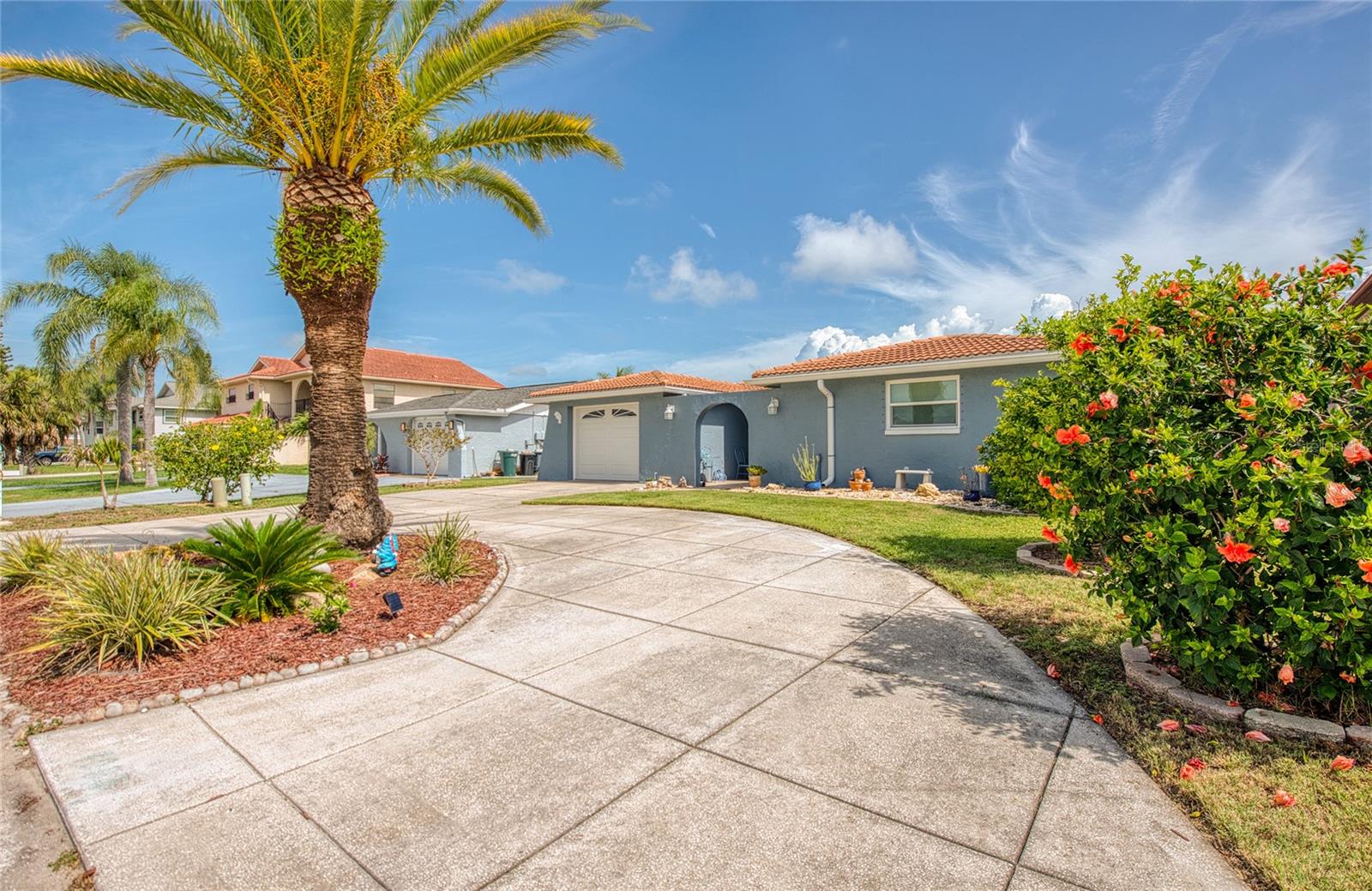 7039 SOUTHWIND DR - Photo 1
