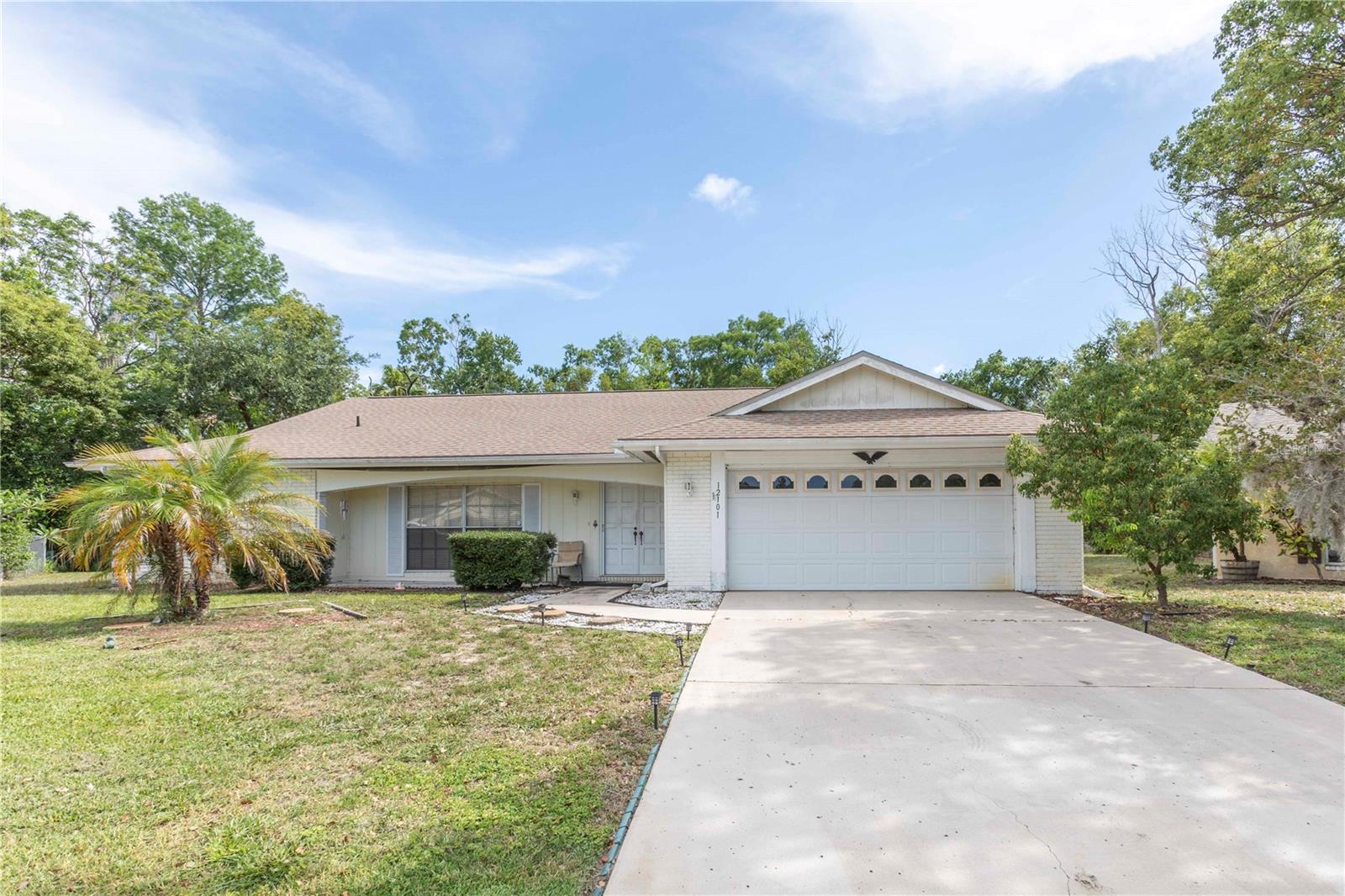 12101 LONGSTRAP LN - Photo 1