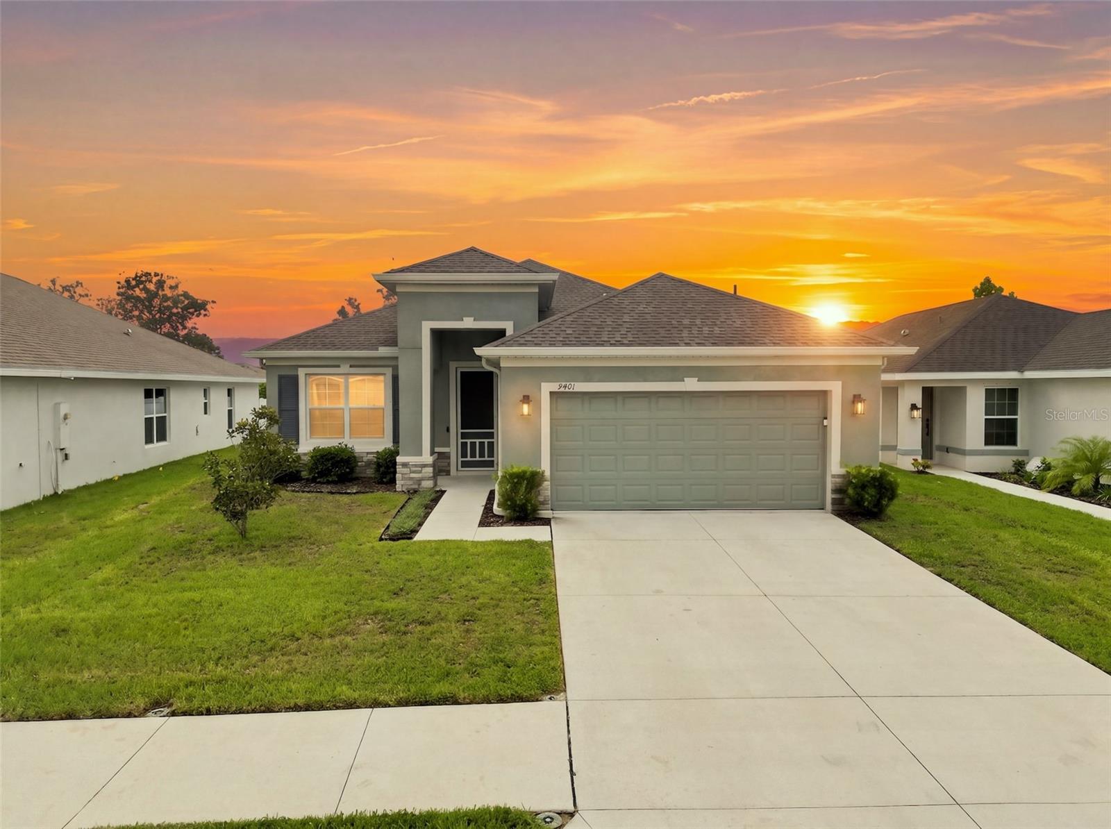 9401 HIGHLAND HILLS DR - Photo 1