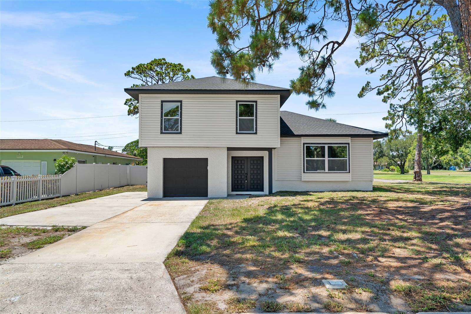 1801 LAKEWOOD DR S - Photo 1