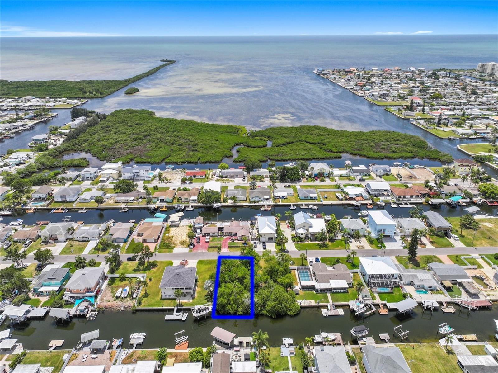 13324 SUNFISH DR - Photo 1