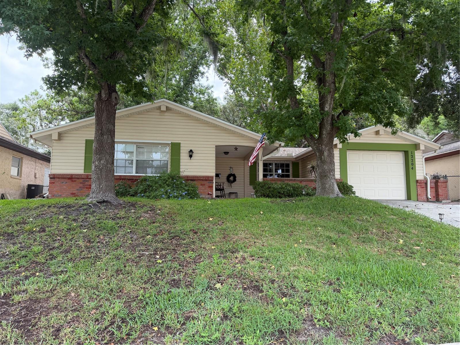 12204 BEAR CREEK LN - Photo 1