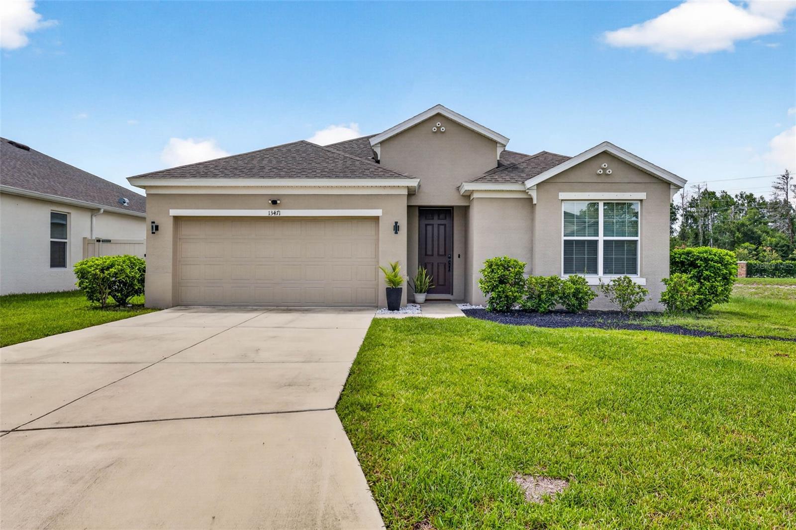 13471 NEWPORT SHORES DR - Photo 1