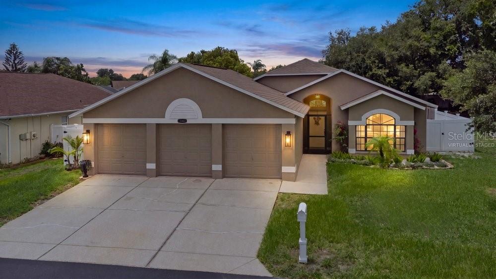 10551 MAGRATH LN - Photo 1