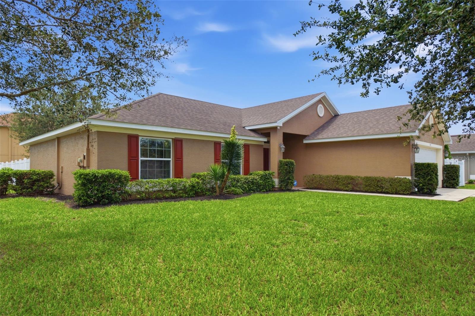 3777 FANTASY WAY - Photo 1