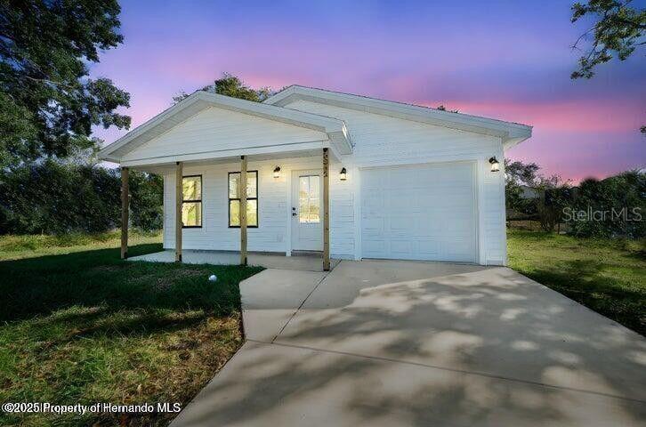 12470 BARNEVELDE ROAD - Photo 1