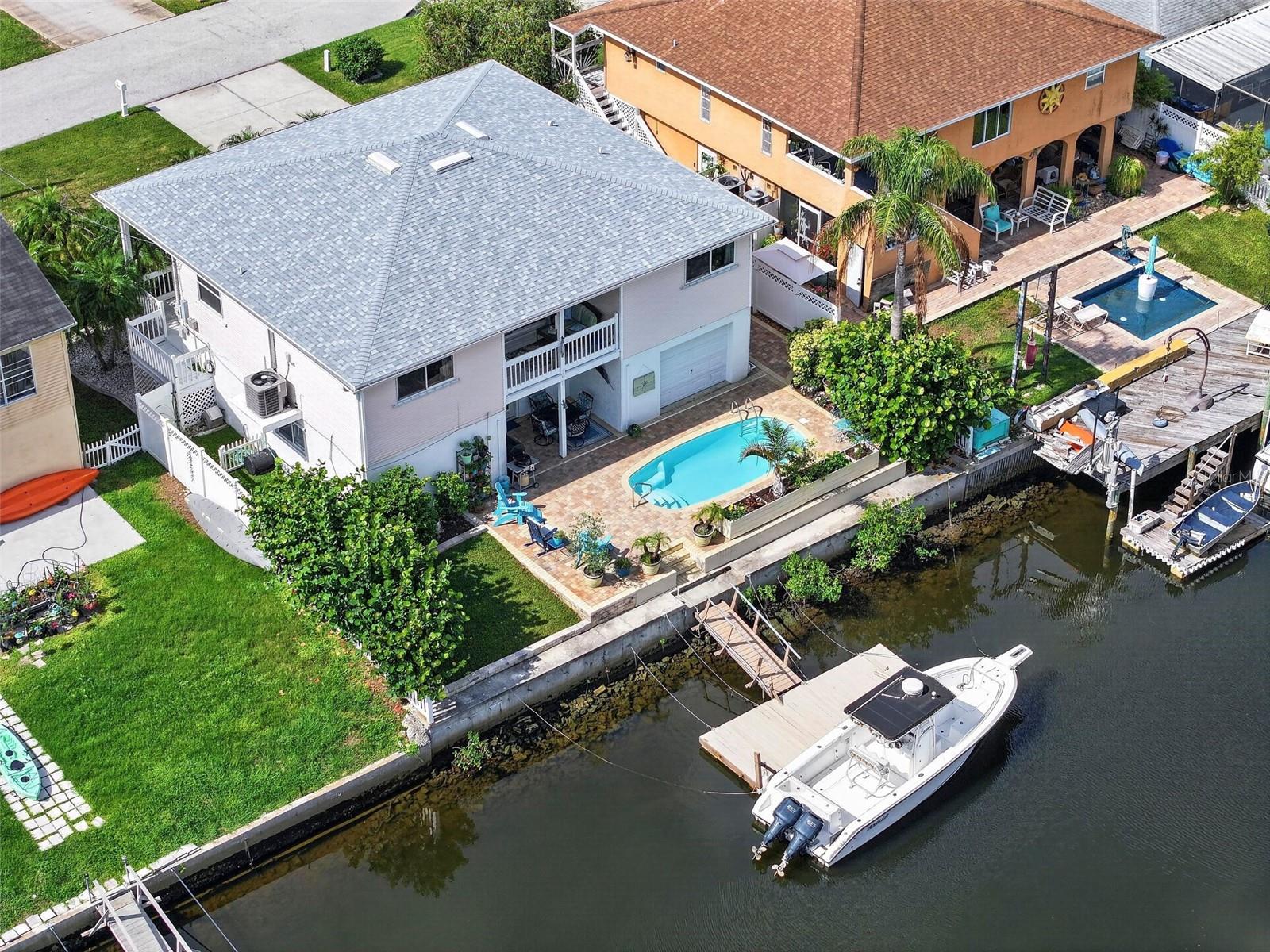 7611 MAKO DR - Photo 1