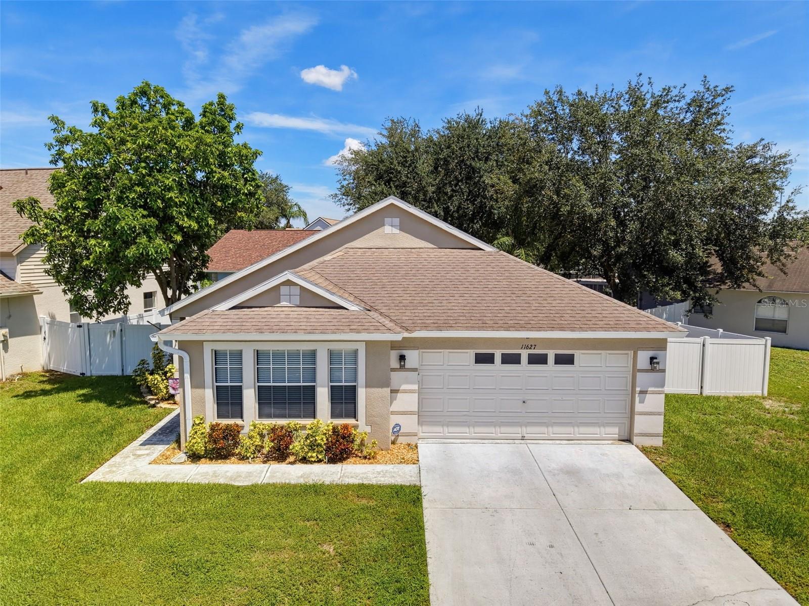 11627 LEDA LN - Photo 1