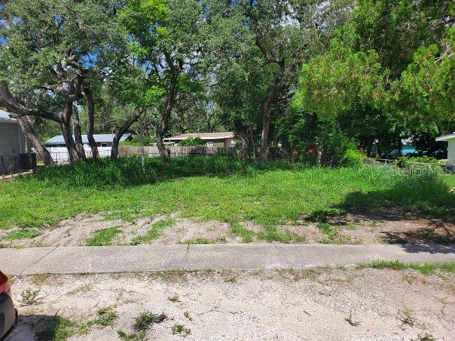 1922 VIRGINIA AVE - Photo 1