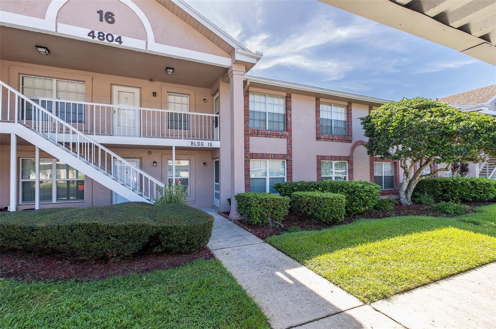 4804 MYRTLE OAK DR #13 - Photo 1