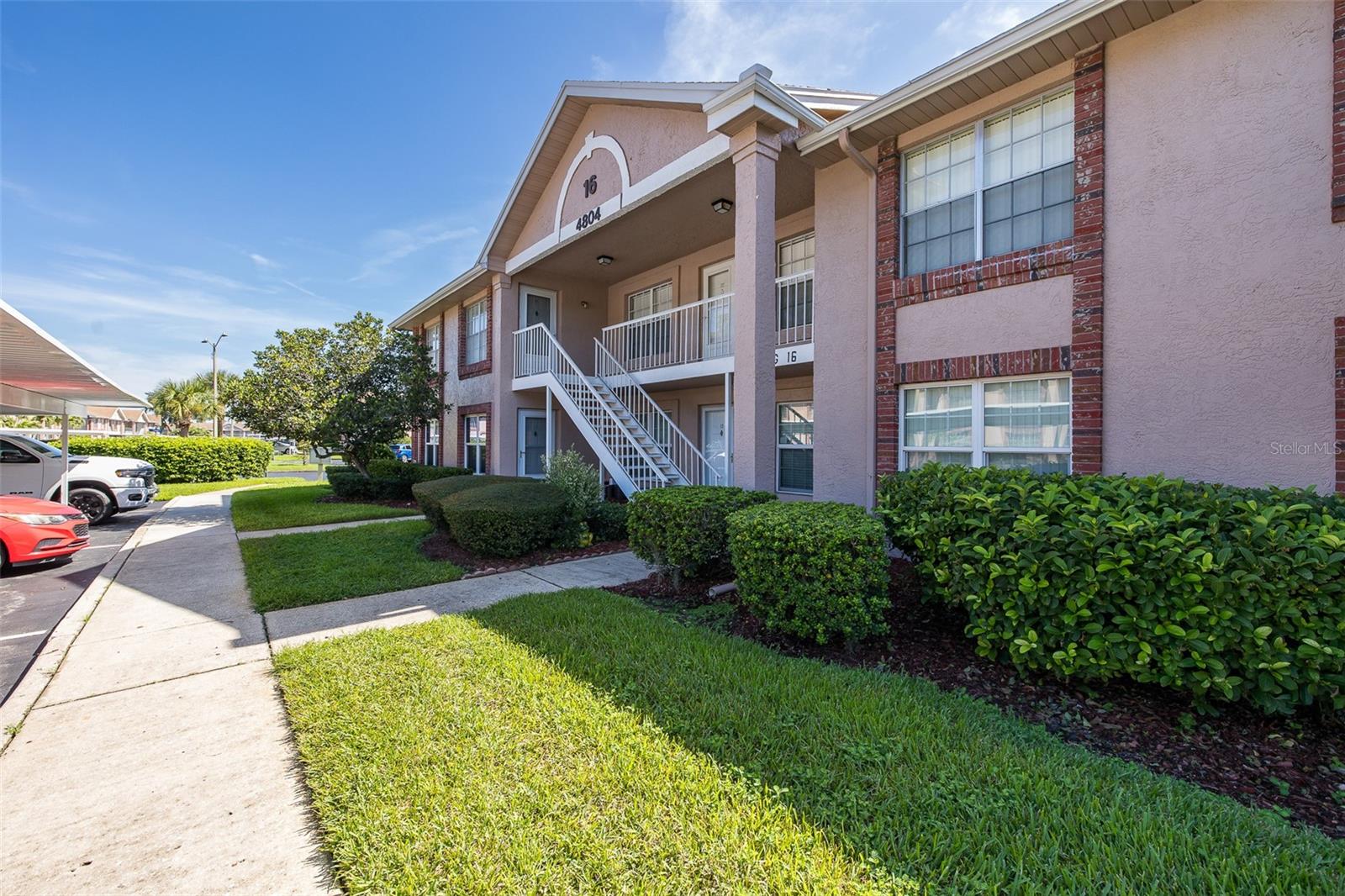 4804 MYRTLE OAK DR #13 - Photo 1