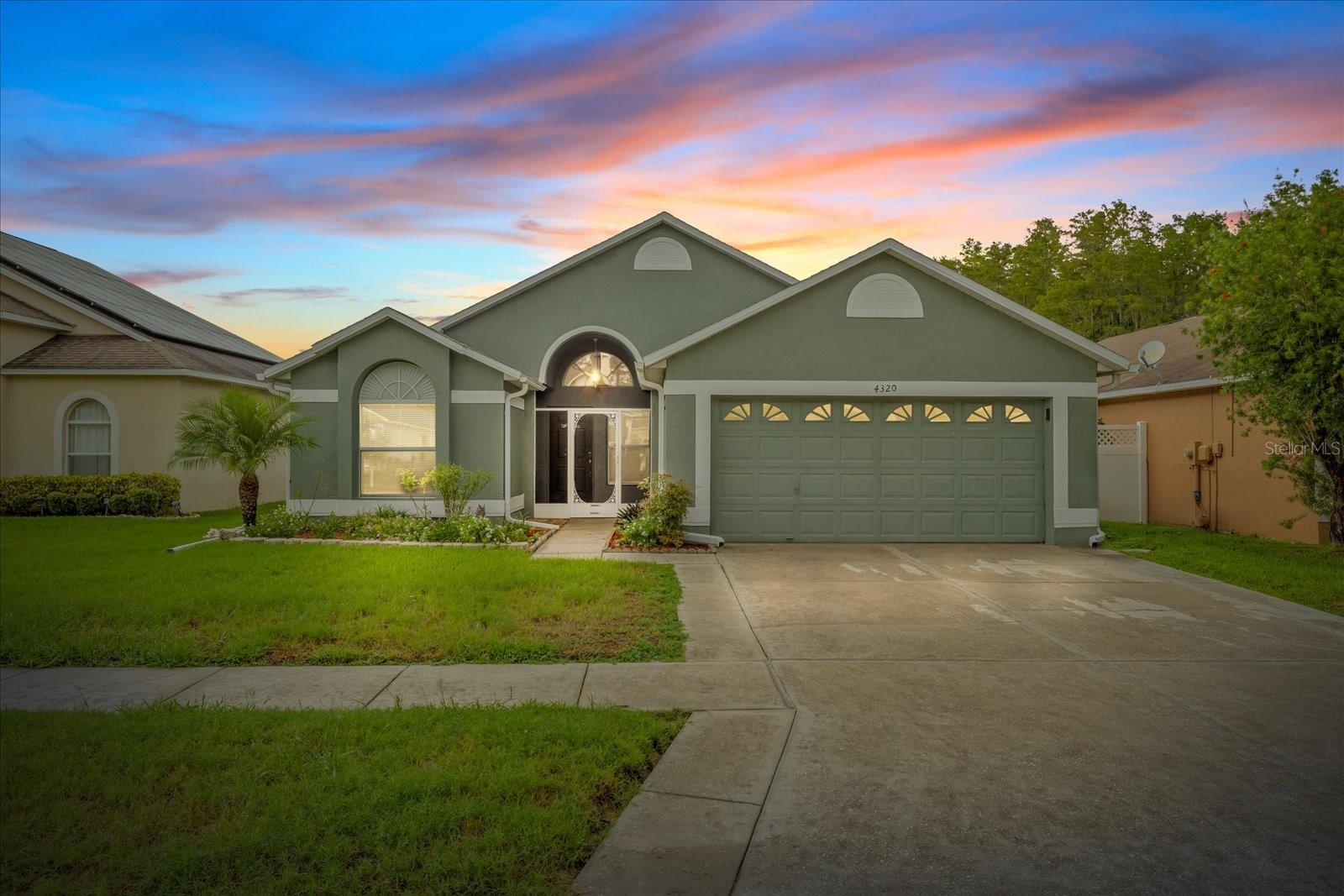 4320 STONES RIVER CT - Photo 1