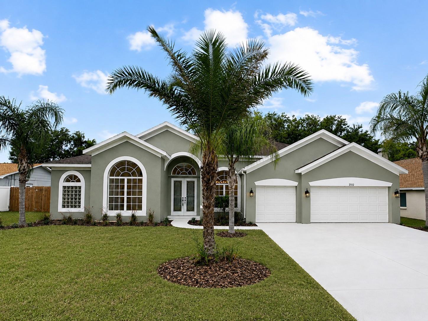 2532 BELLWOOD DR - Photo 1