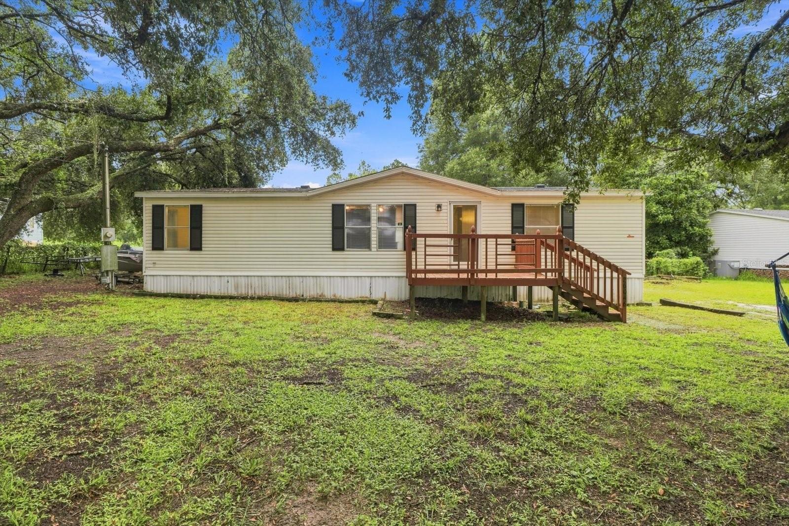 26046 SHAMOKIN DR - Photo 1