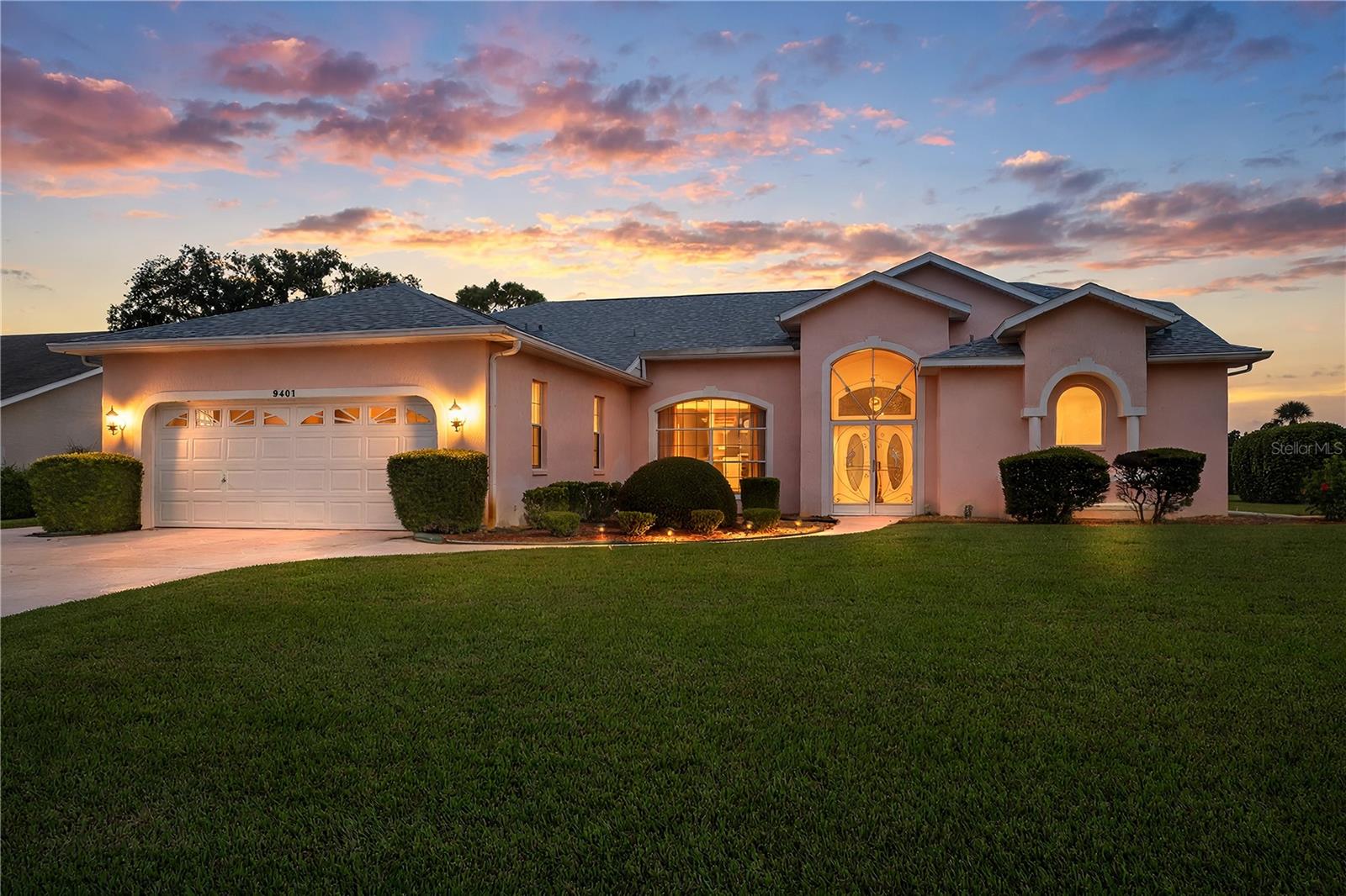 9401 FOX HOLLOW LN - Photo 1