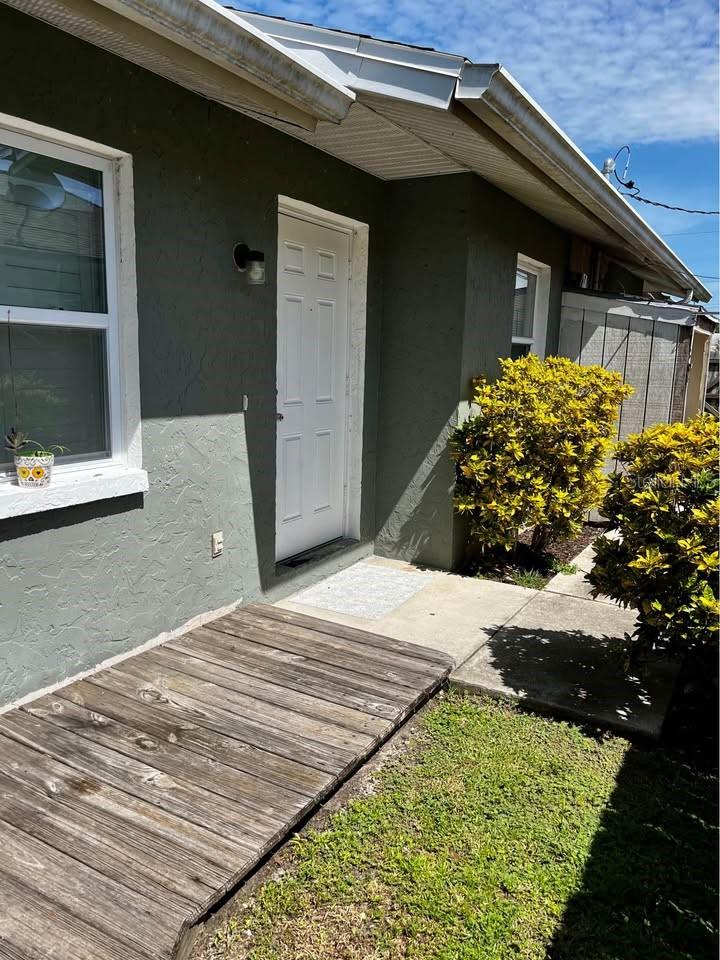 1912-14 MARCIA ST - Photo 1