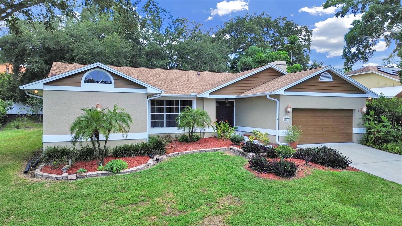 611 TOMOKA DR - Photo 1