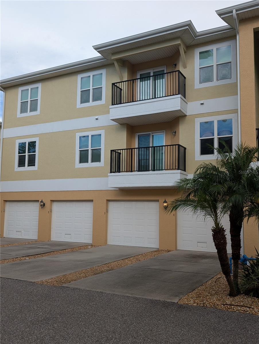 6394 BANYAN BLVD #201 - Photo 1