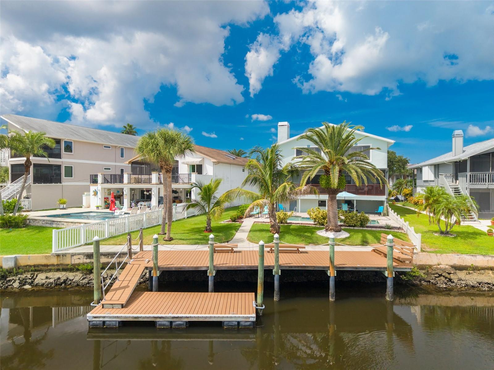 6206 BAYSIDE DR - Photo 1