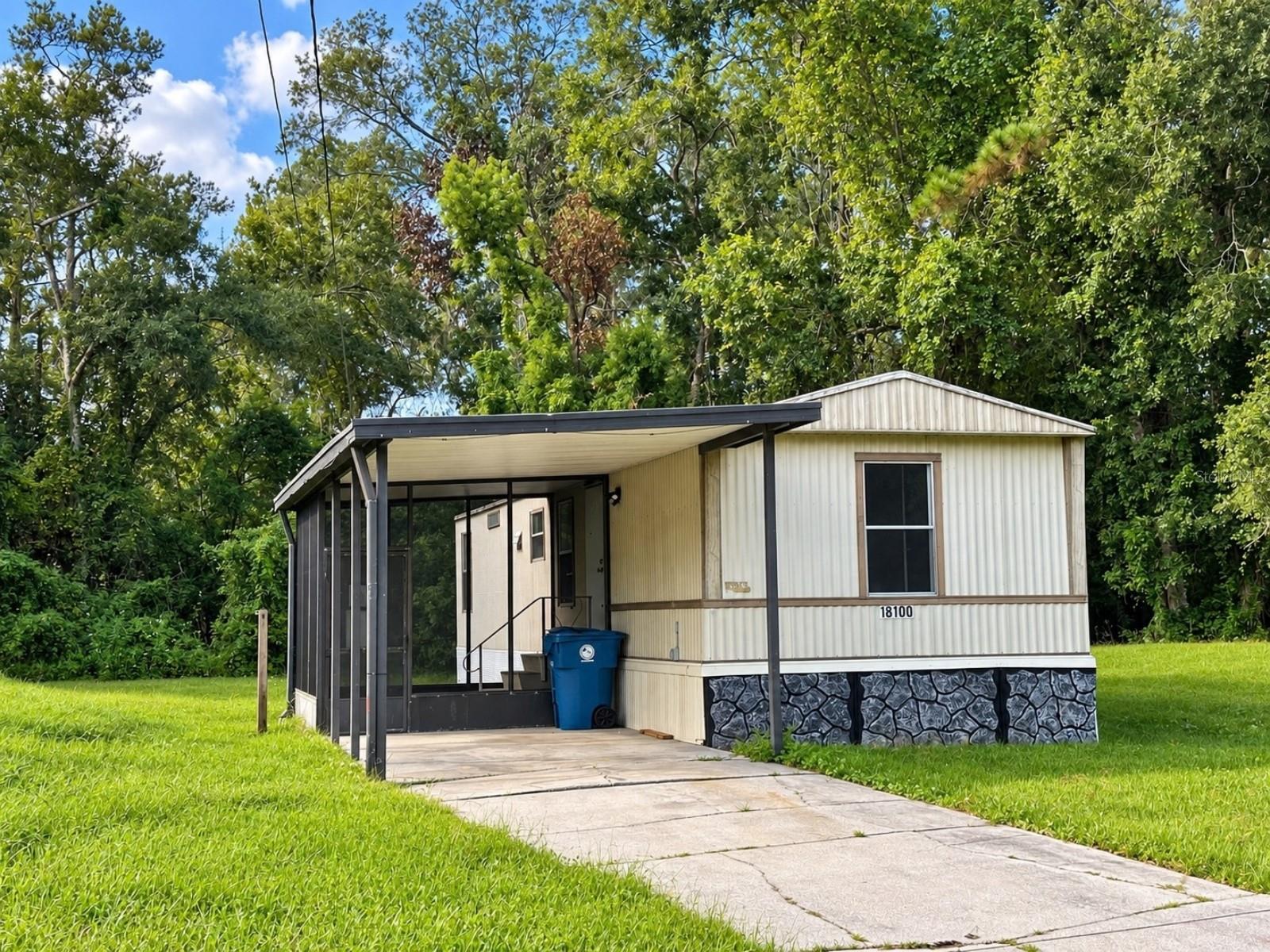 18100 SPANGLER AVE - Photo 1