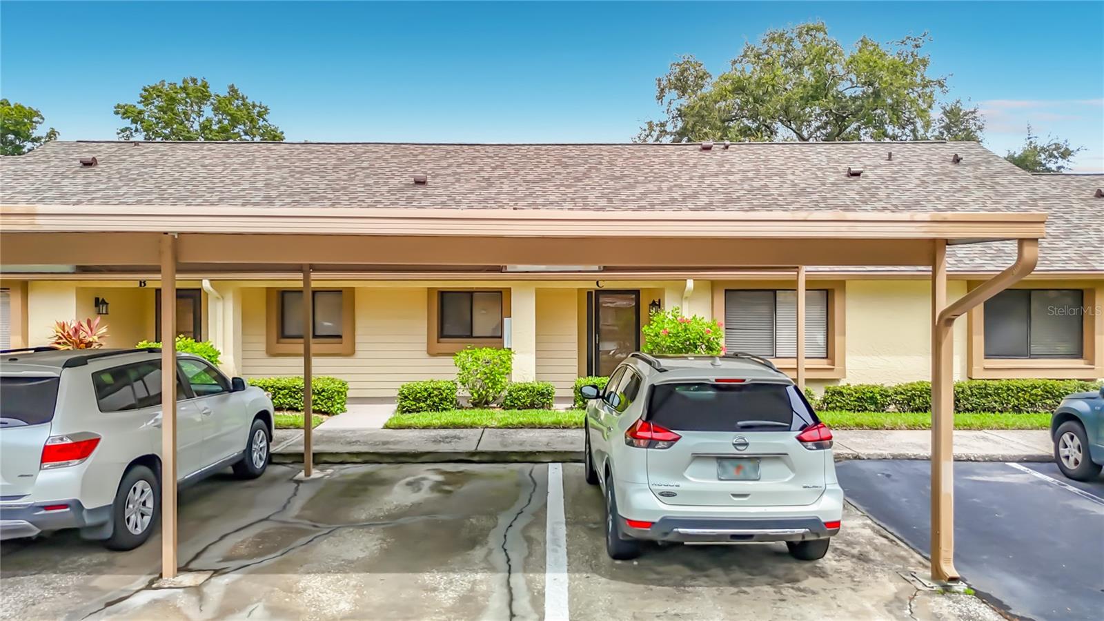 2546 OAKLEAF LN #35C - Photo 1