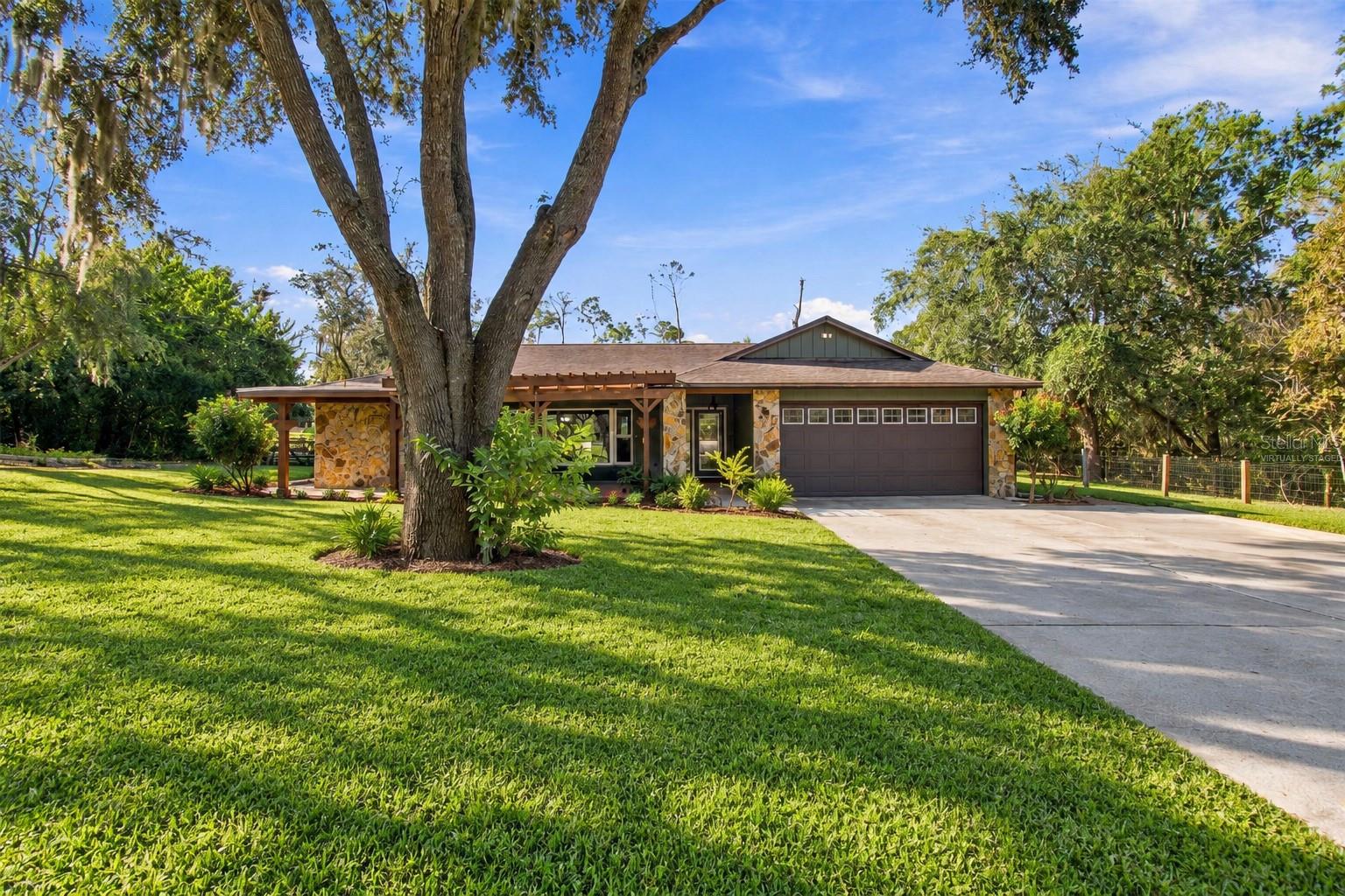 7891 SYCAMORE DR - Photo 1