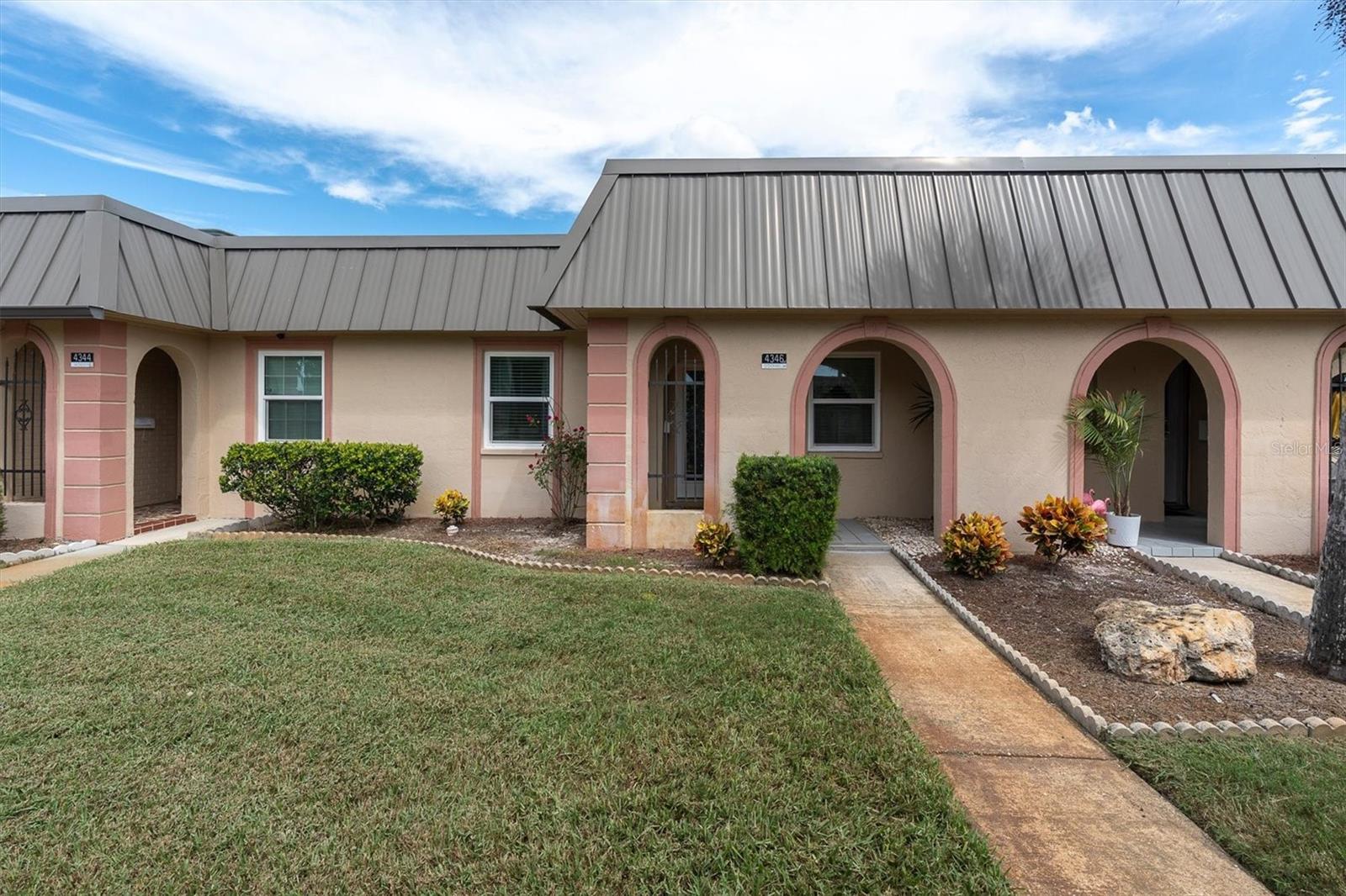 4346 RUSTIC DR - Photo 1