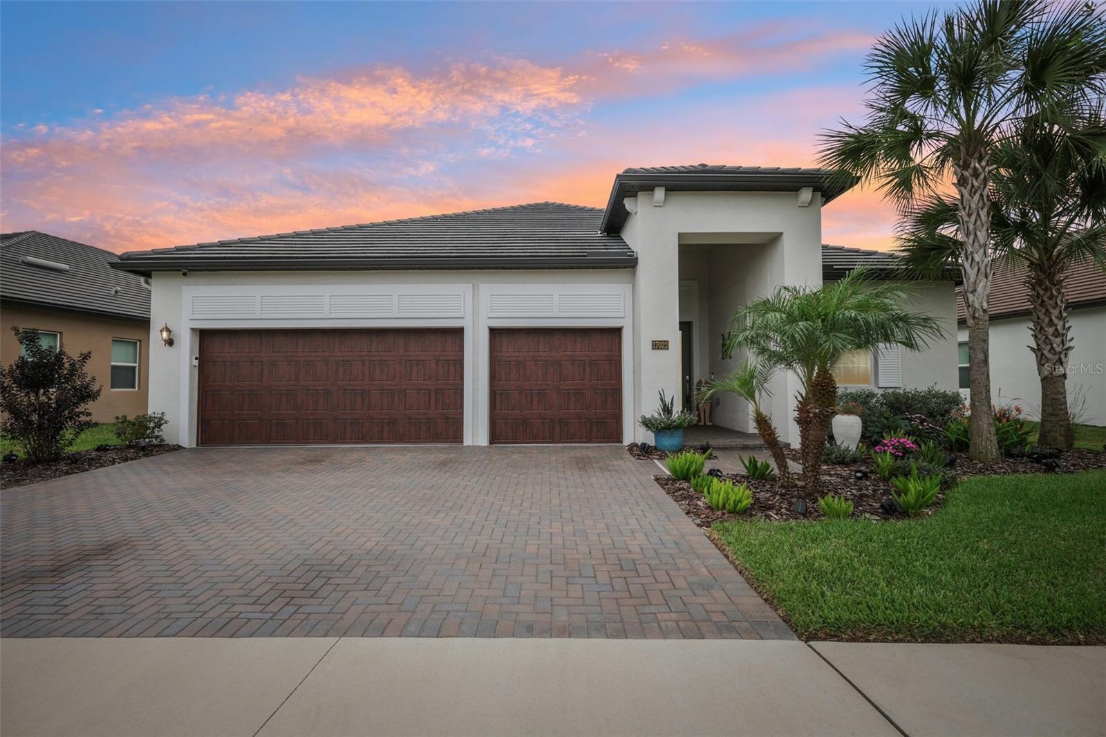 17022 FORGE SURF ST - Photo 1