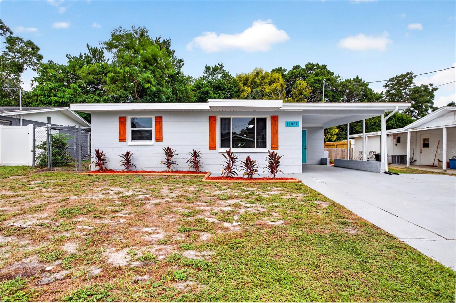 11031 HASSLE AVE - Photo 1