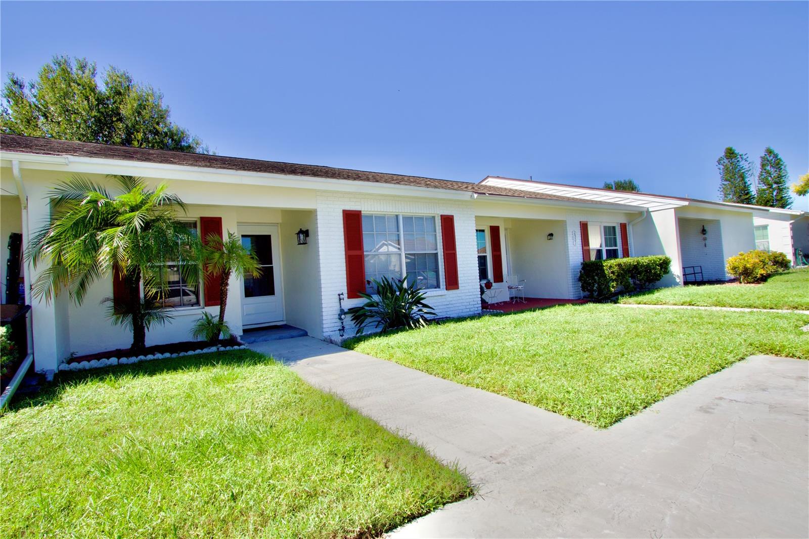 2853 FORRESTAL CT - Photo 1