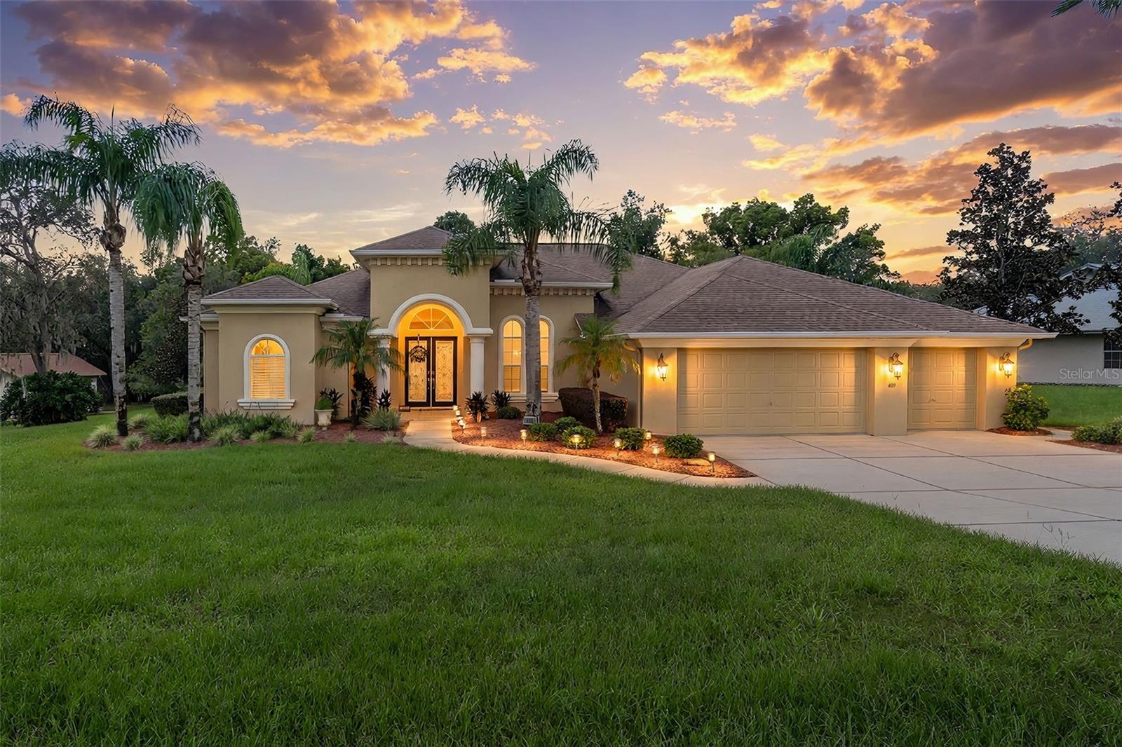 409 SILAS CT - Photo 1