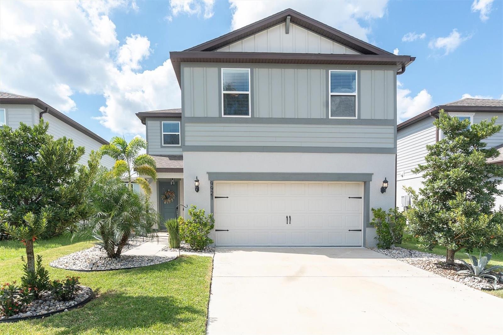 9921 PLUM RIVER DR - Photo 1