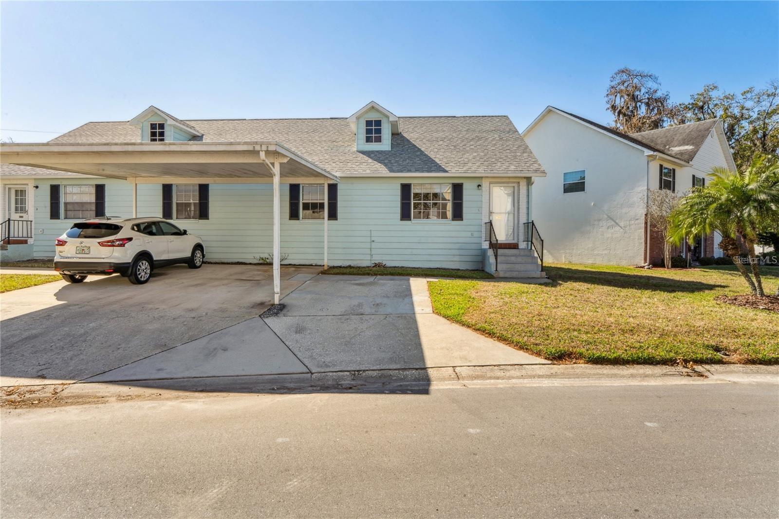 6632 HICKORYWOOD LN #4B - Photo 1