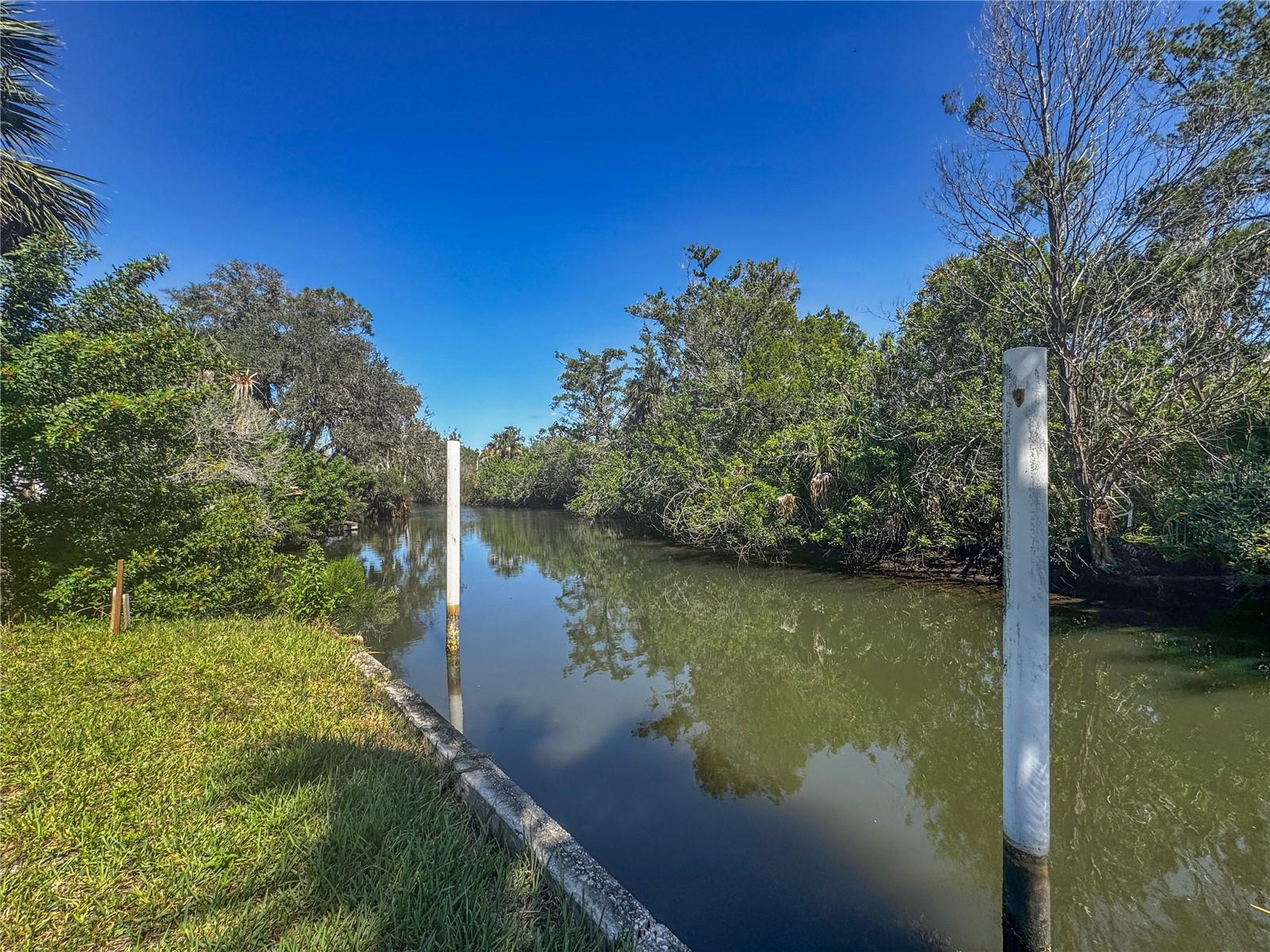 5362 FELKER DR - Photo 1