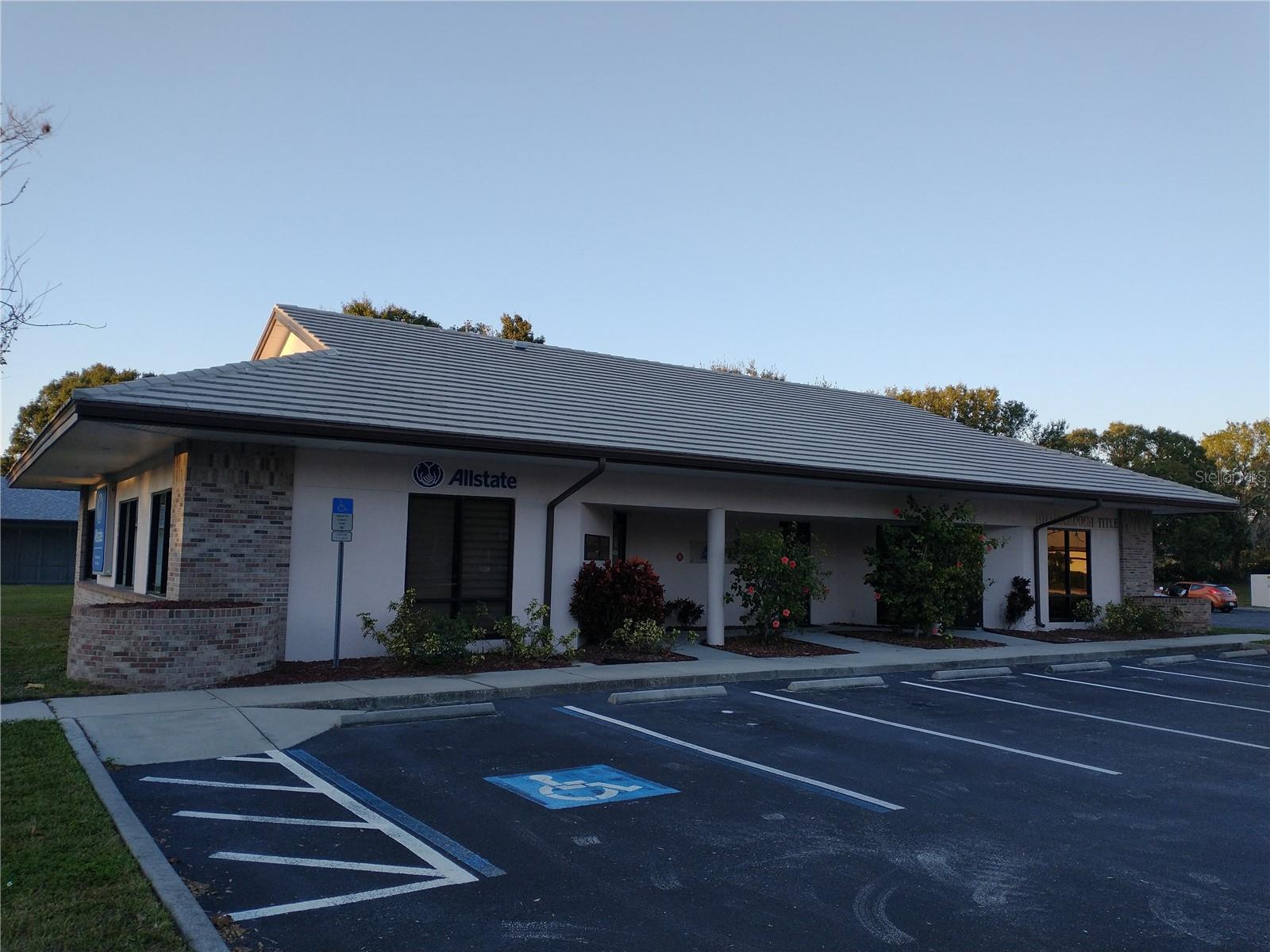 833 CYPRESS VILLAGE BLVD - Photo 1