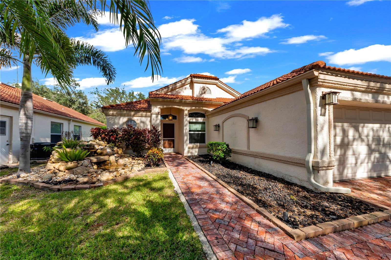 761 LIGHTHOUSE DR - Photo 1