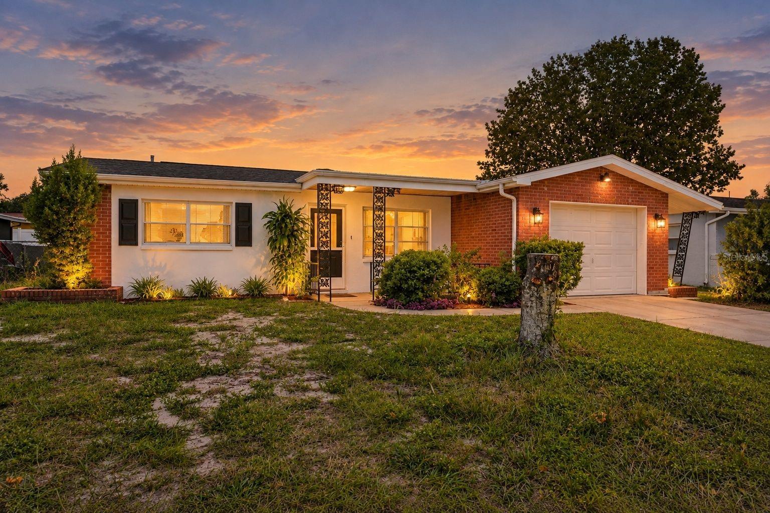 8340 REDFIELD DR - Photo 1